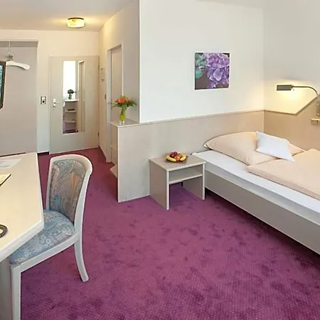 Malchen Garni Gmbh Hotel 3*