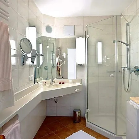 Malchen Garni Gmbh Hotel 3*