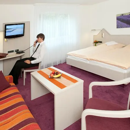 Hotel Malchen Garni Gmbh Seeheim-Jugenheim